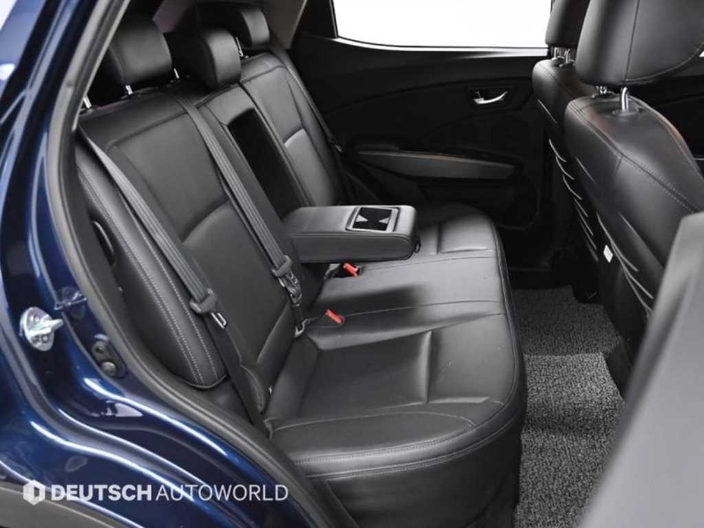 Ssangyong Tivoli - Vista 12