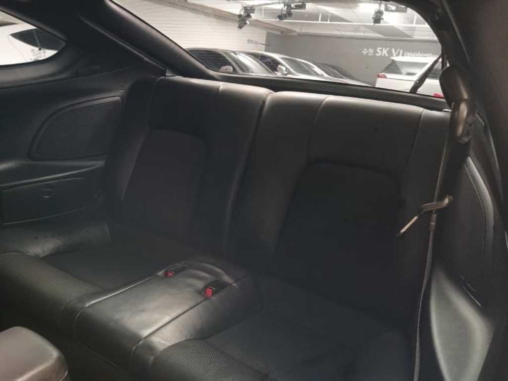 HYUNDAI Tuscani - Vista 7