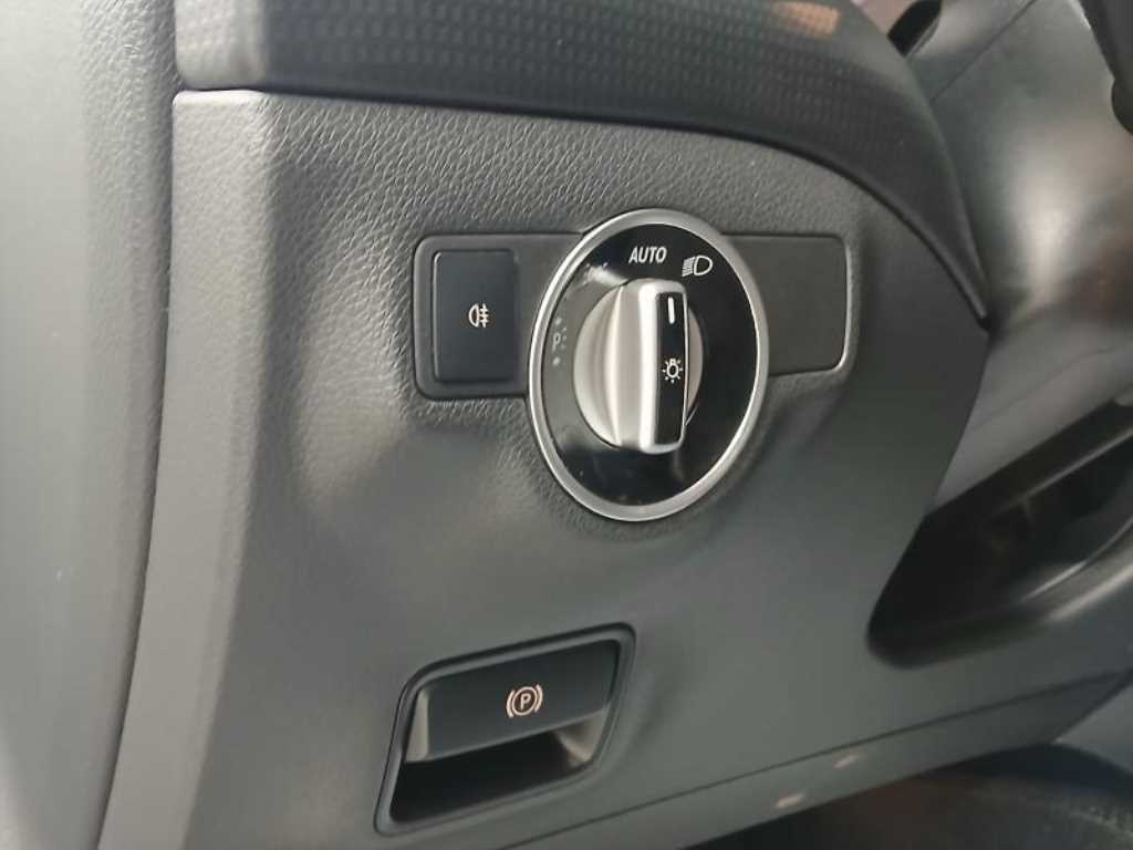 Mercedes Benz A Class - Vista 9