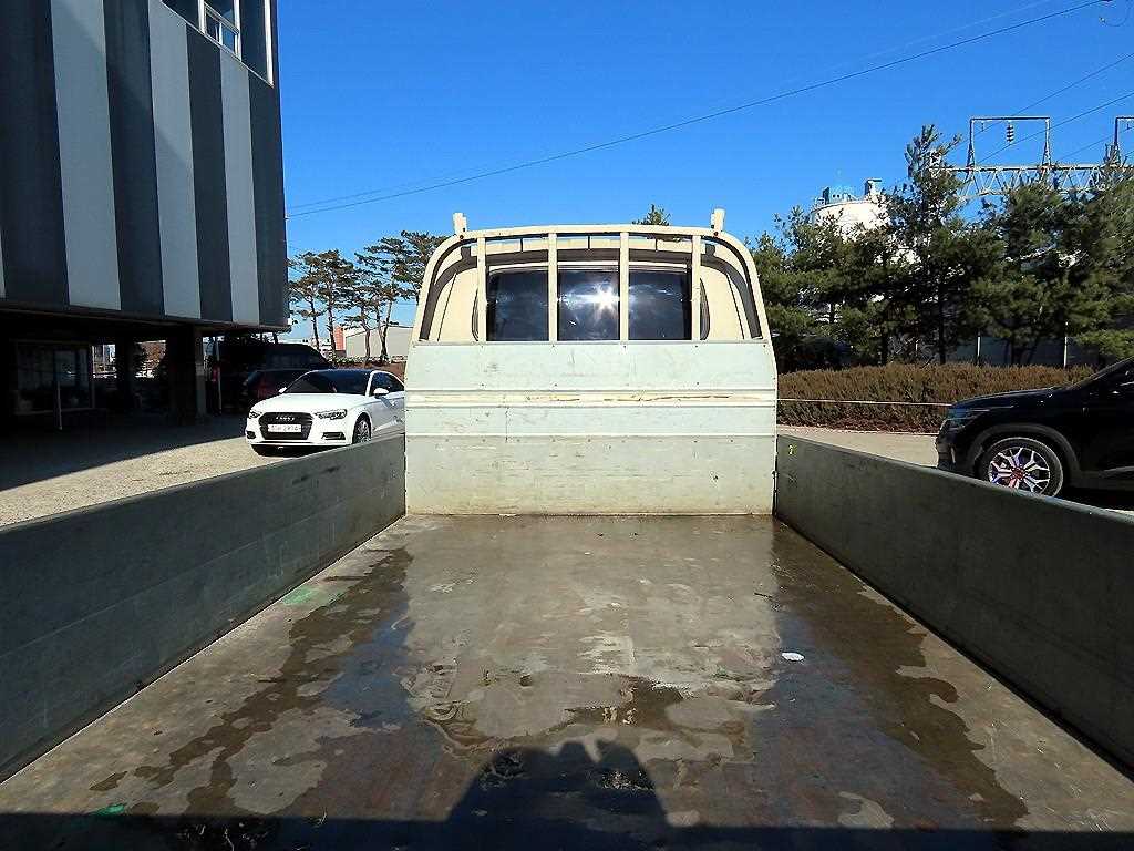 Small Truck Cargo (small) - Vista 5
