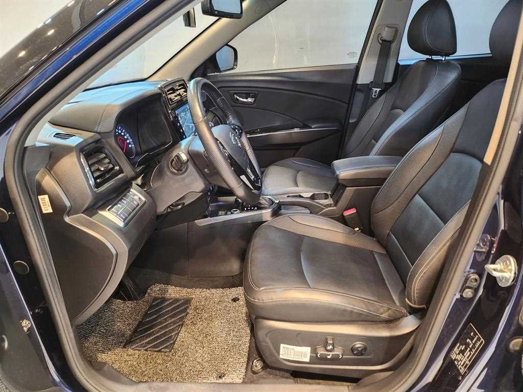 Ssangyong Tivoli - Vista 10