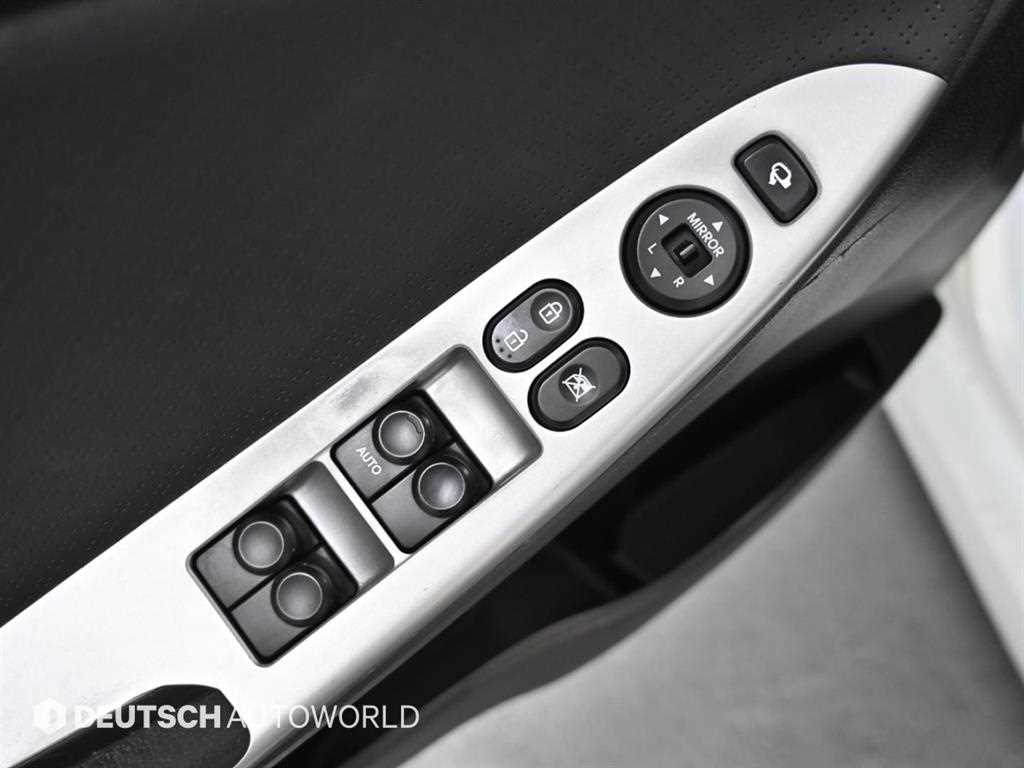 HYUNDAI Accent 2011 Blanco - Importación desde Corea - HF Imports Iquique - Foto 18