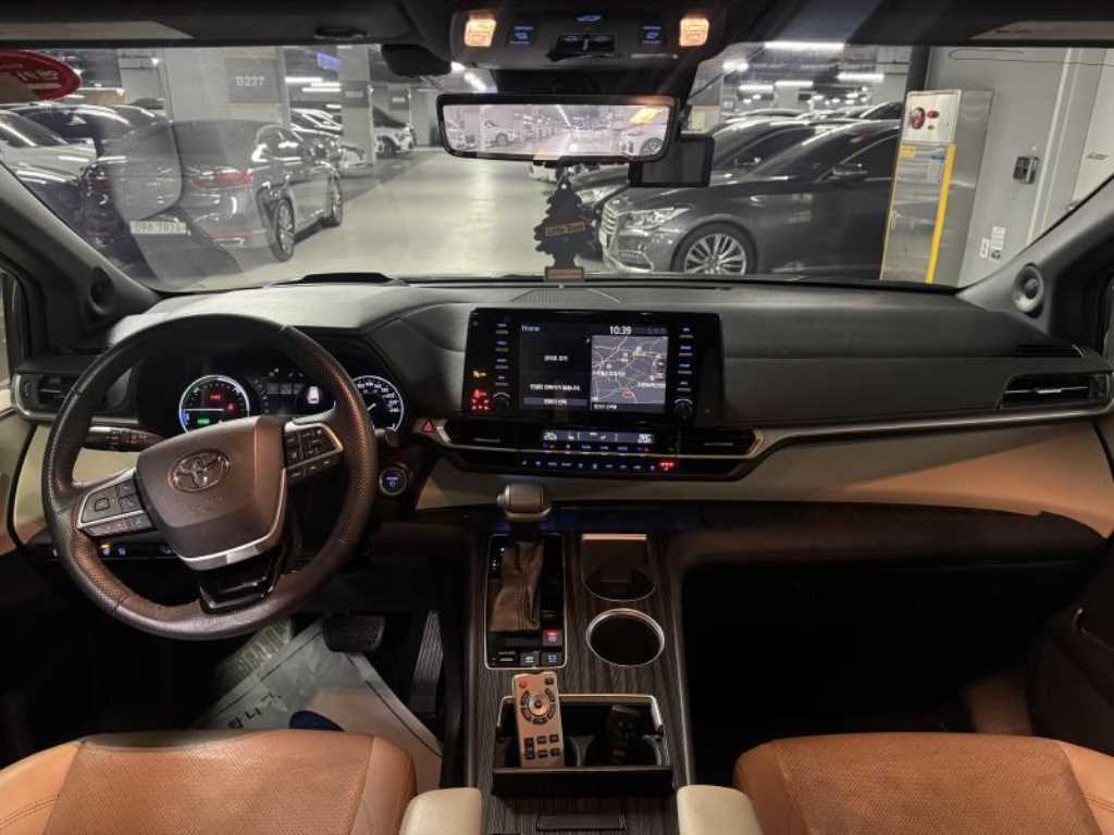 Toyota Siena - Vista 6