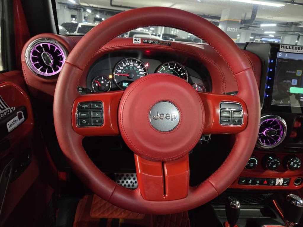 Jeep Wrangler - Vista 7