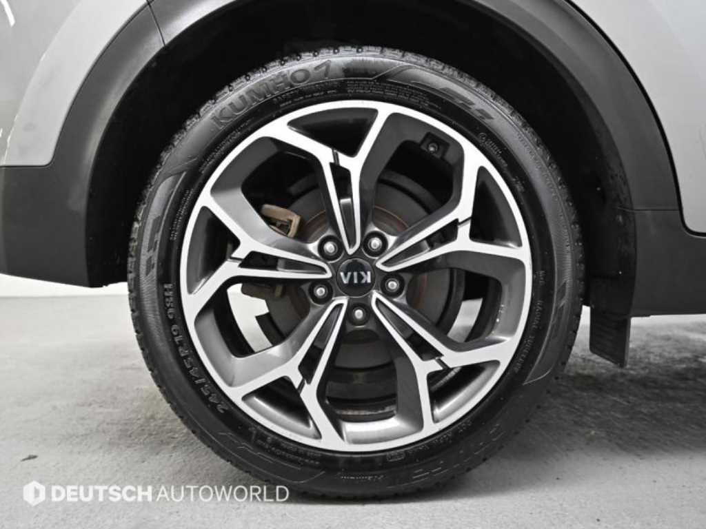 KIA Sportage - Vista 5