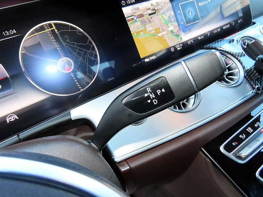 Mercedes Benz CLS Class - Vista 11