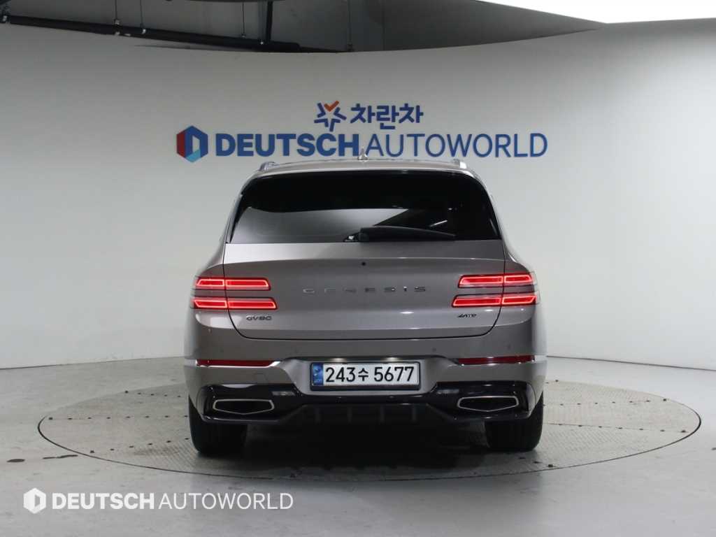 Genesis GV80 - Vista 4