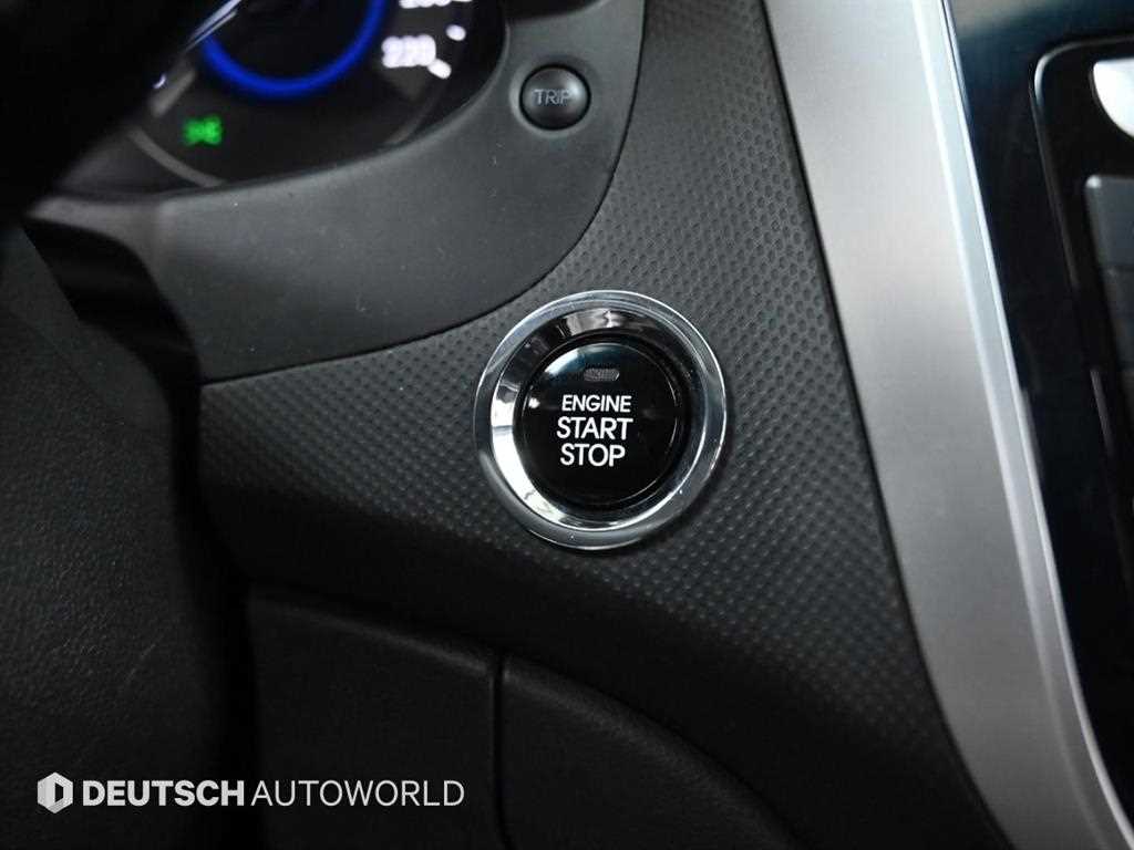 HYUNDAI Accent 2011 Blanco - Importación desde Corea - HF Imports Iquique - Foto 15