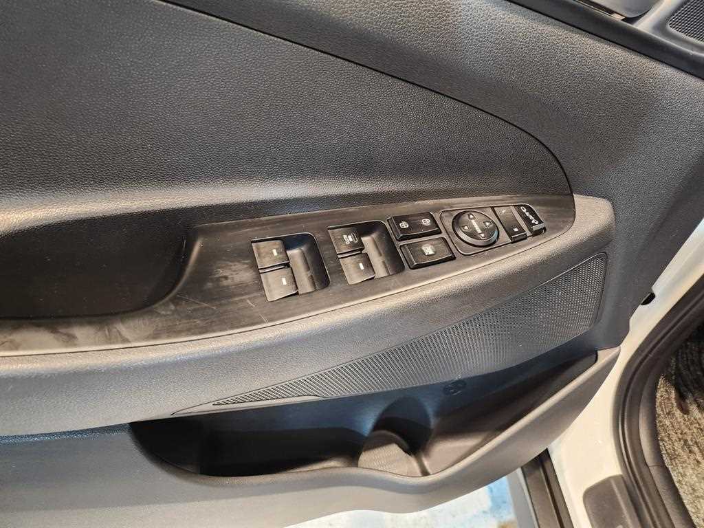 HYUNDAI Tucson - Vista 11