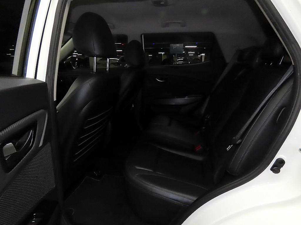 Ssangyong Tivoli - Vista 7