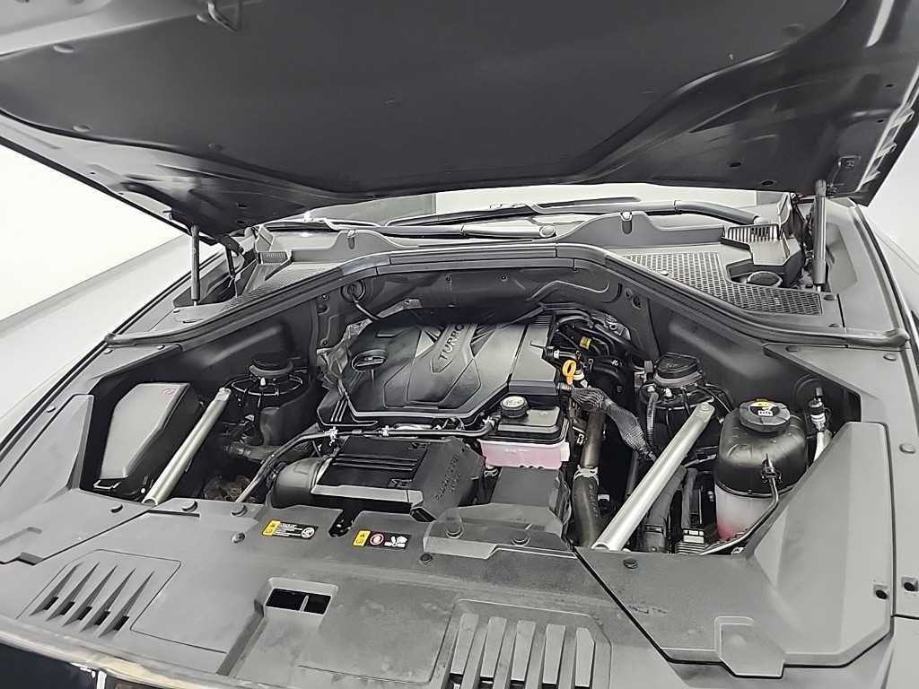 Genesis GV80 - Vista 6