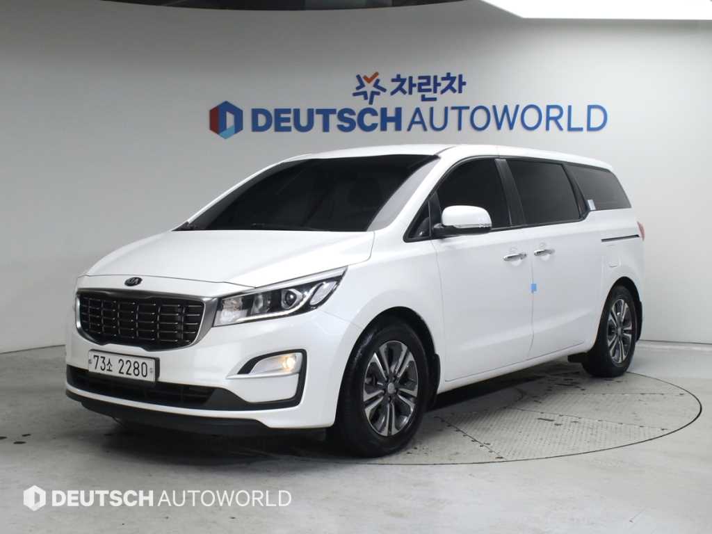 KIA Carnival 2019 - Importación desde Corea - HF Imports Iquique - Foto 1