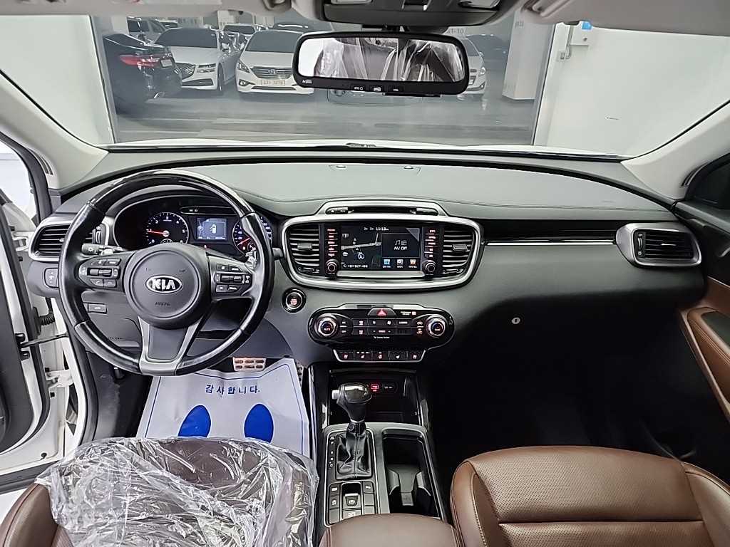 KIA Sorento - Vista 7