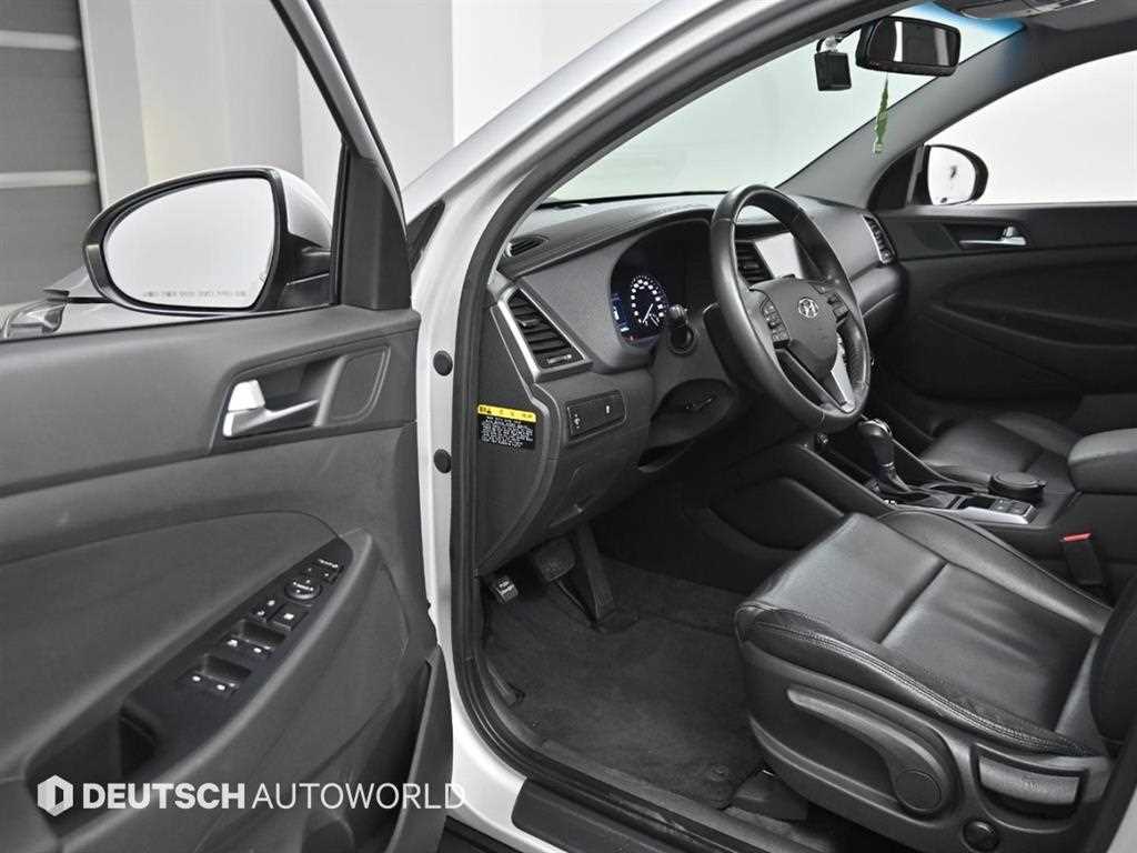 HYUNDAI Tucson - Vista 11