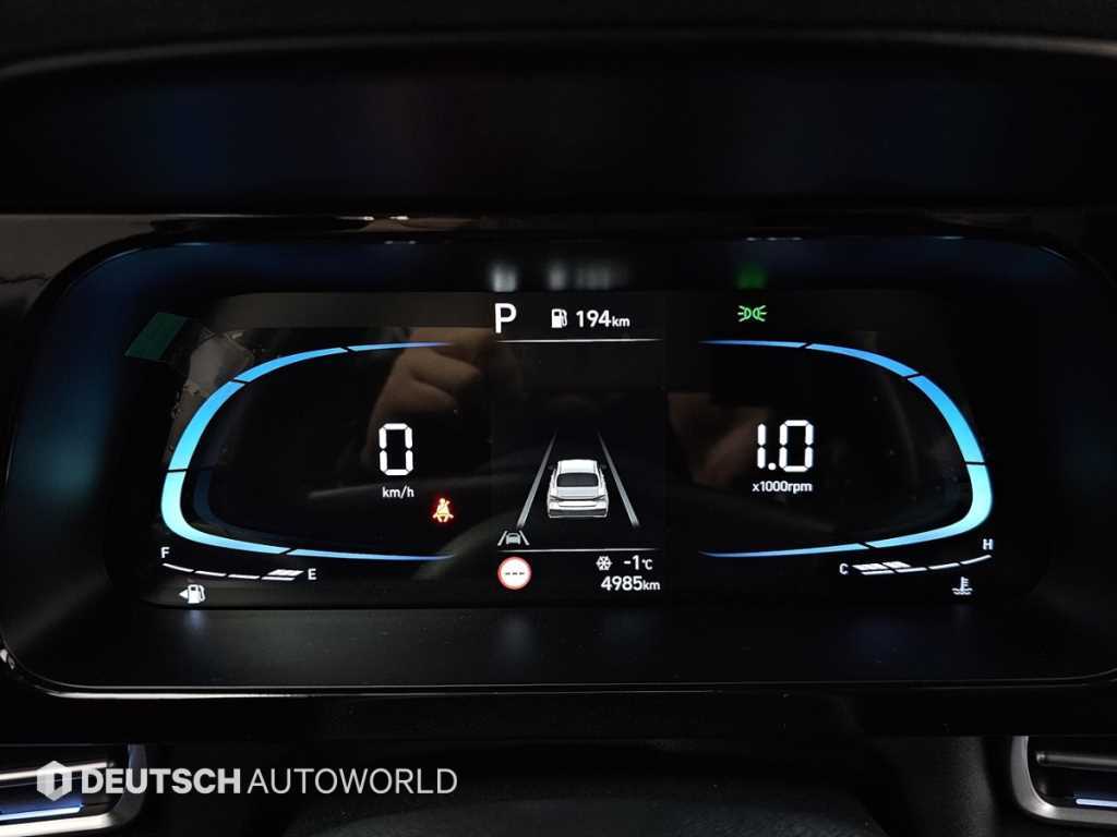 HYUNDAI Avante - Vista 8