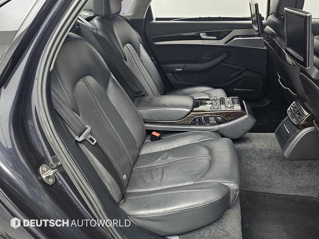 Audi A8 - Vista 12