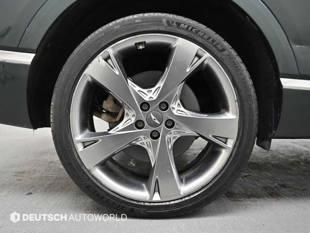 Genesis GV80 - Vista 5