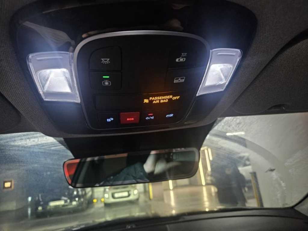 HYUNDAI Sonata - Vista 11