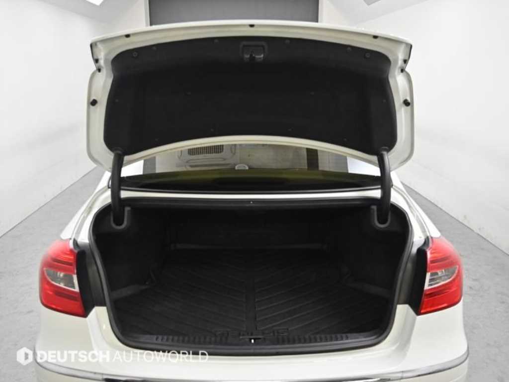 HYUNDAI Genesis 2012 Blanco - Importación desde Corea - HF Imports Iquique - Foto 20