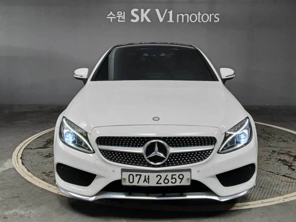 Mercedes Benz C Class 2017 Blanco - Importación desde Corea - HF Imports Iquique - Foto 1