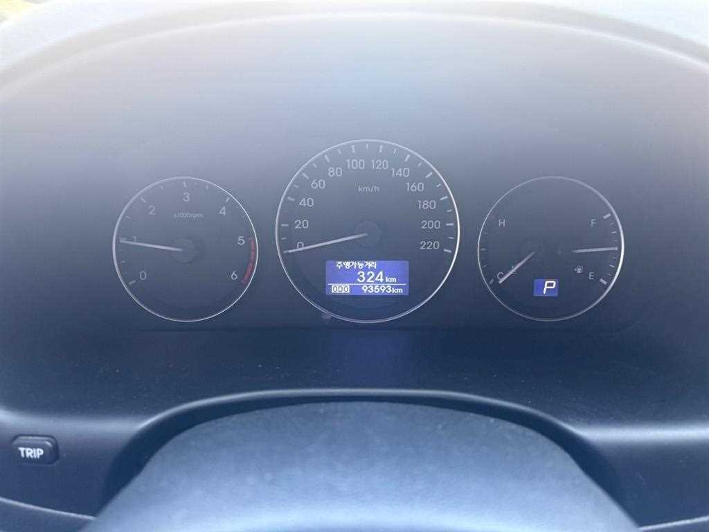 HYUNDAI Starex - Vista 8