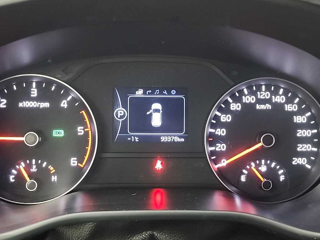 KIA Sportage - Vista 6