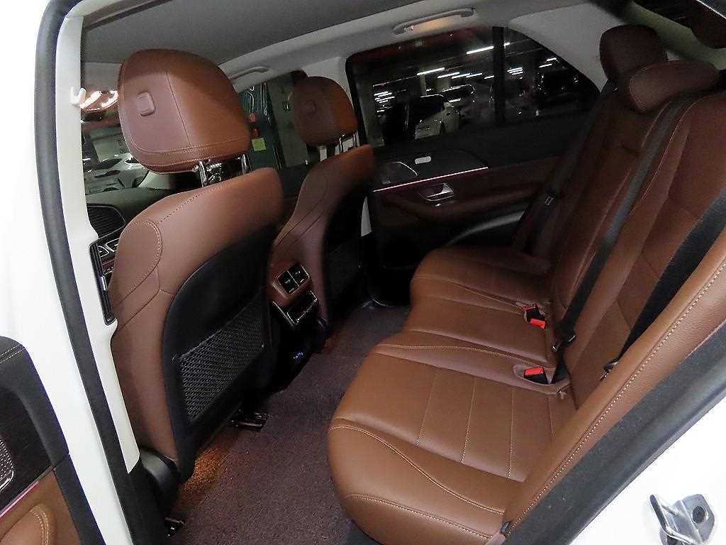 Mercedes Benz GLE Class - Vista 7