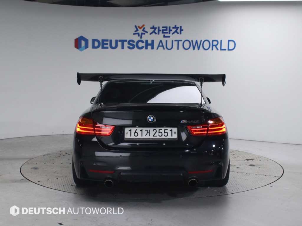 BMW 4 Series - Vista 4