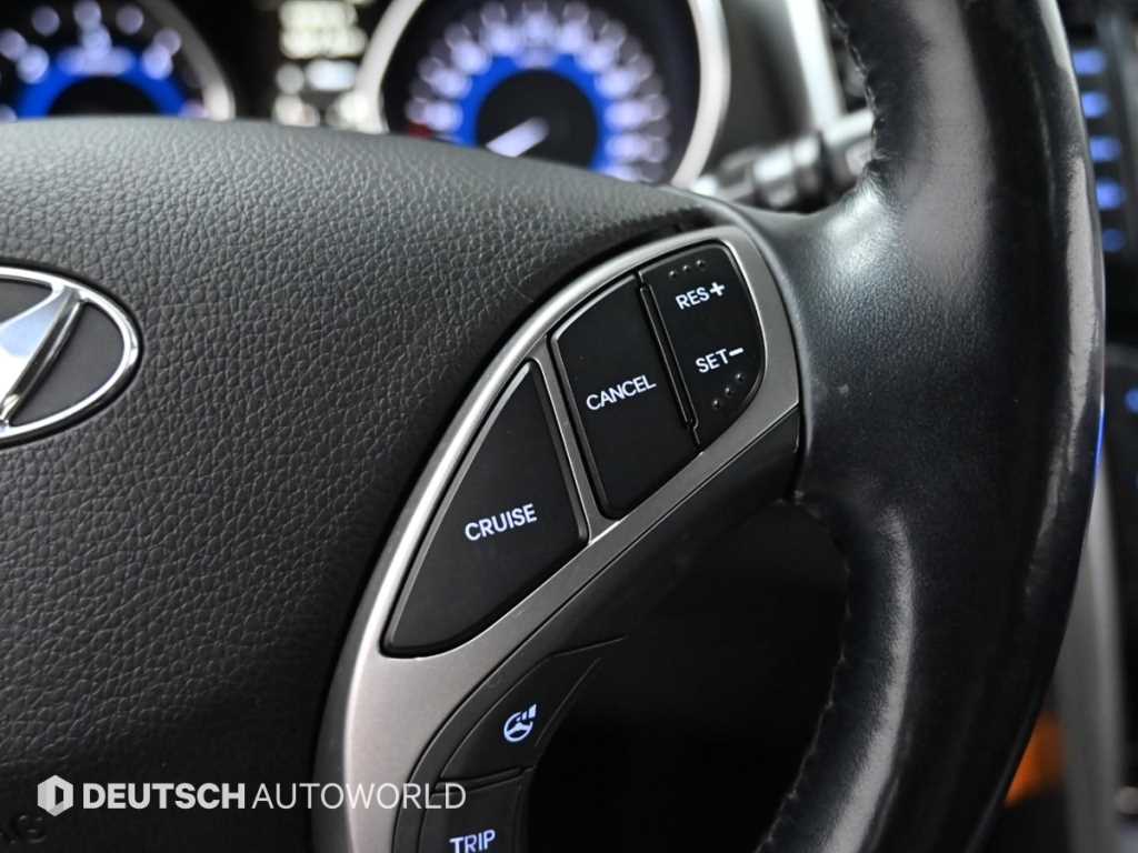 HYUNDAI i30 2016 Blanco - Importación desde Corea - HF Imports Iquique - Foto 18