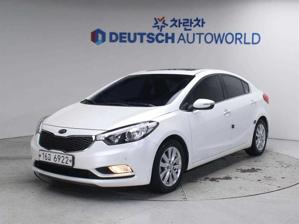 KIA K3 2014 Blanco - Importación desde Corea - HF Imports Iquique - Foto 1