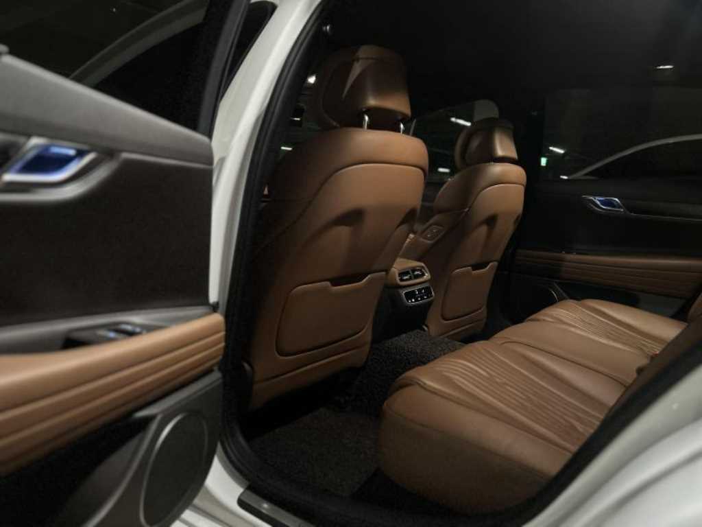 Genesis G80 - Vista 11