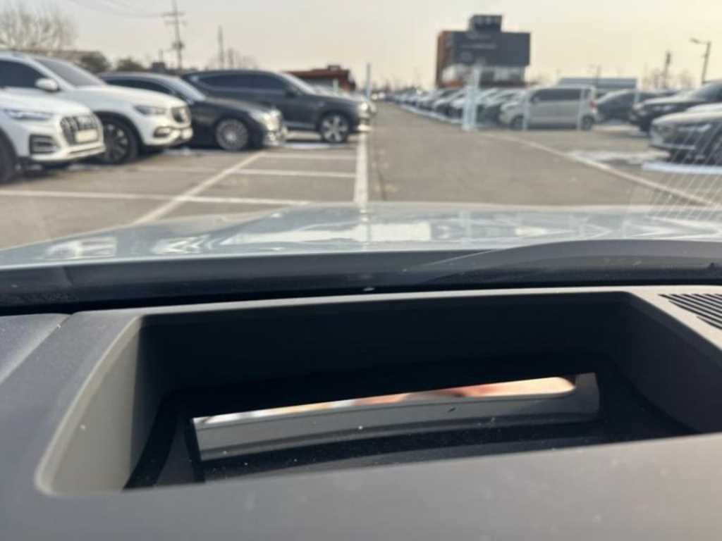 BMW 5 Series - Vista 5