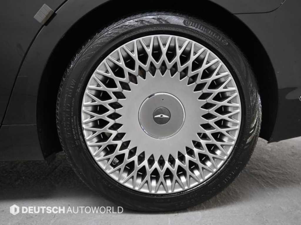 Genesis G90 - Vista 5