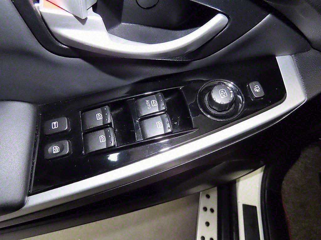 Ssangyong Korando 2014 Blanco - Importación desde Corea - HF Imports Iquique - Foto 13