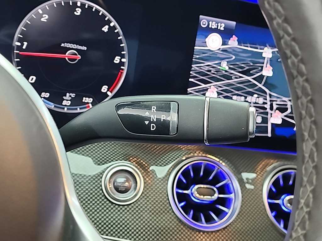 Mercedes Benz CLS Class - Vista 8