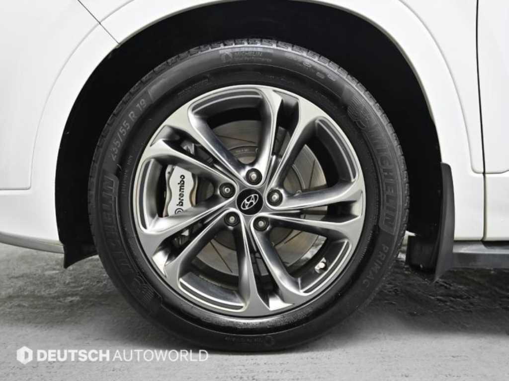 HYUNDAI Santa Fe - Vista 5