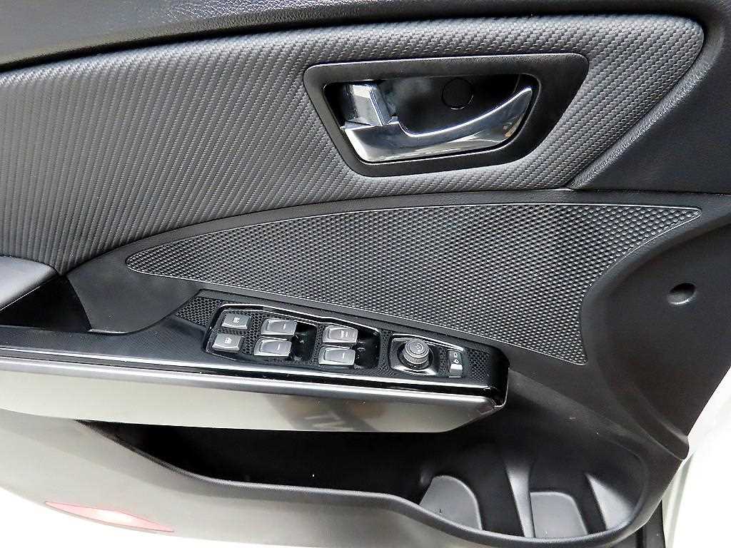 Ssangyong Tivoli - Vista 11