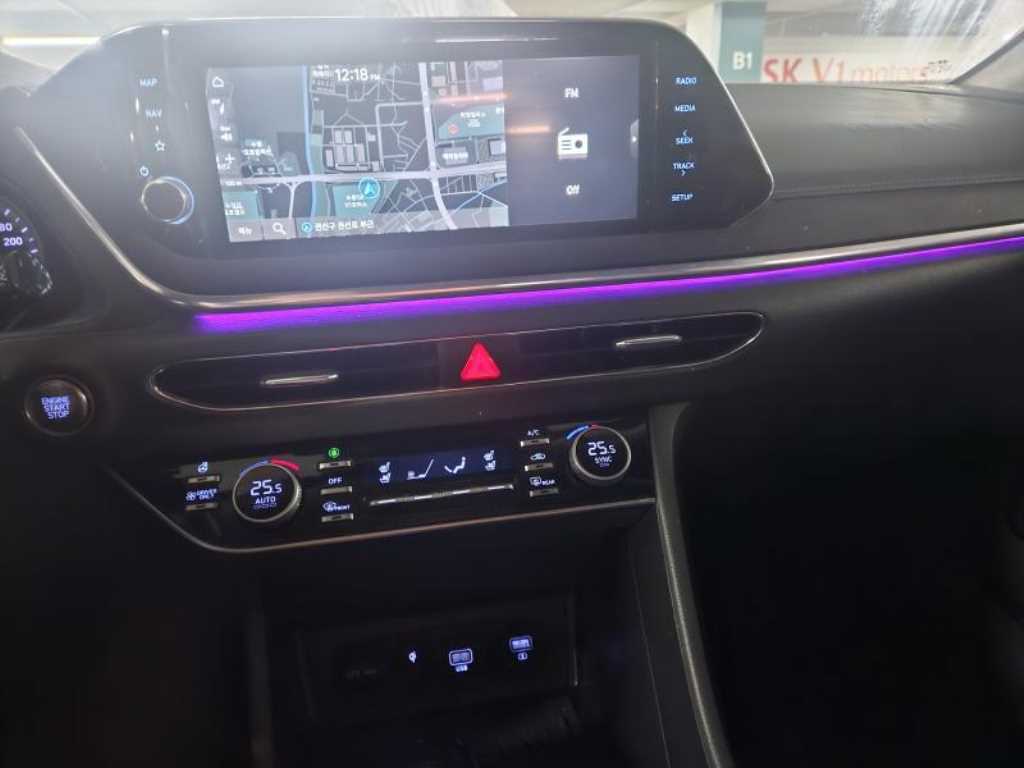 HYUNDAI Sonata - Vista 10