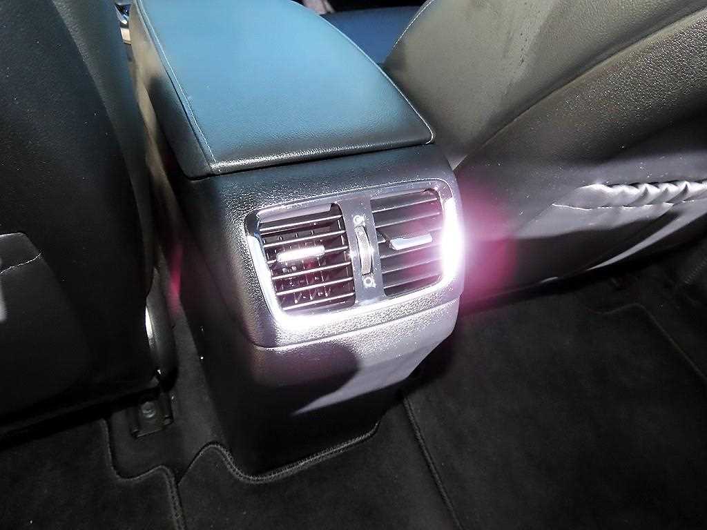 HYUNDAI Grandeur 2019 Negro - Importación desde Corea - HF Imports Iquique - Foto 18