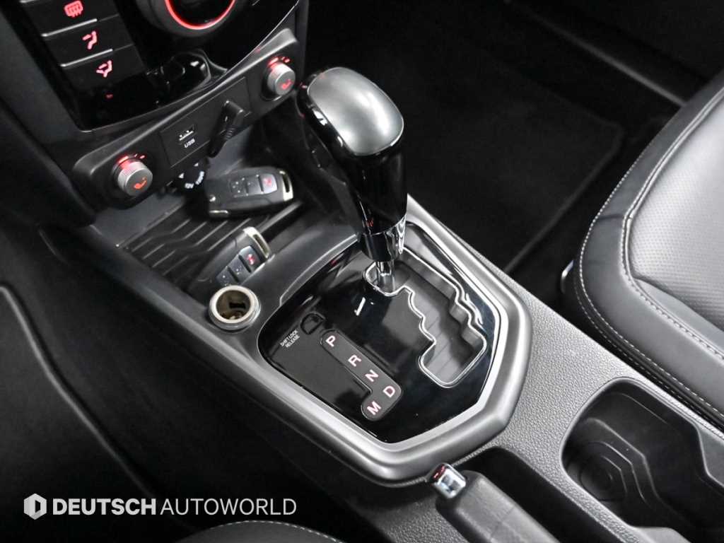 Ssangyong Tivoli - Vista 9