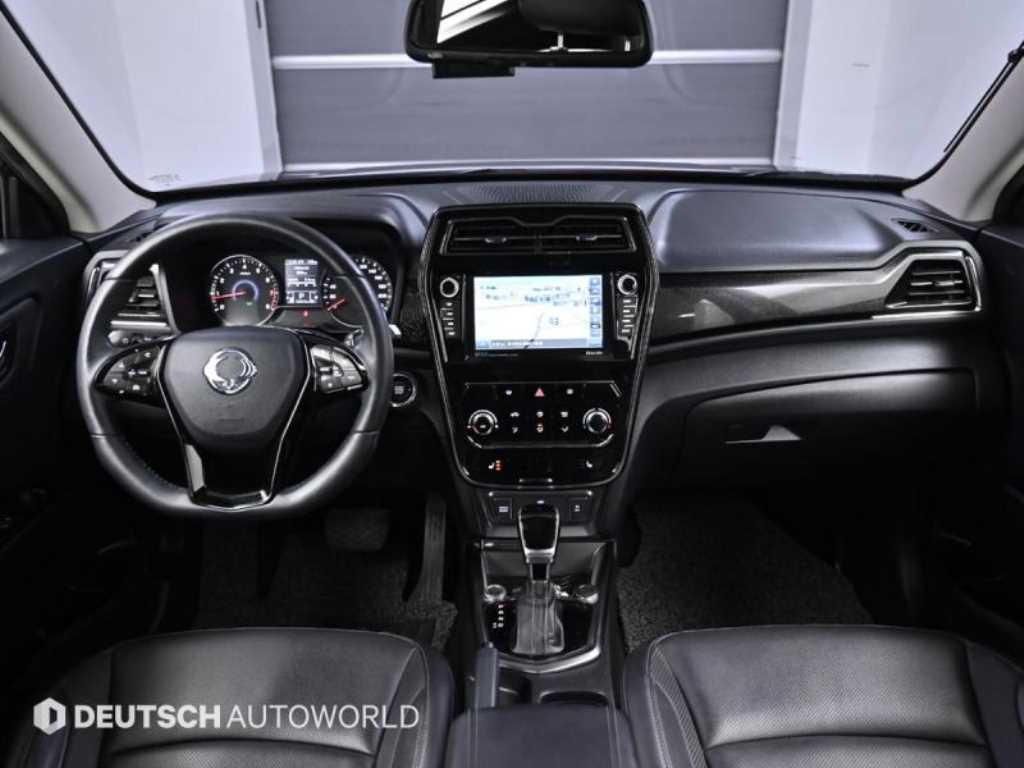 Ssangyong Tivoli - Vista 7