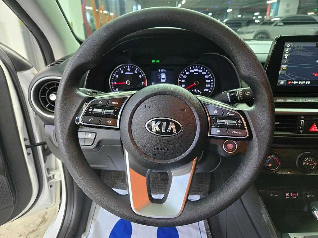 KIA K3 - Vista 8