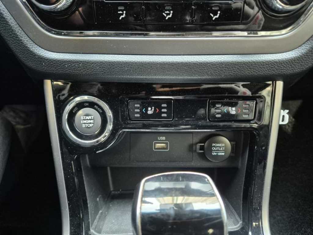 Ssangyong Korando - Vista 10