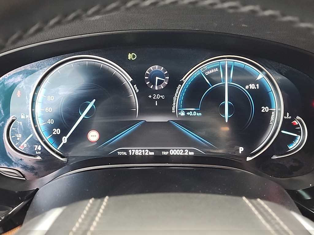 BMW 5 Series - Vista 6