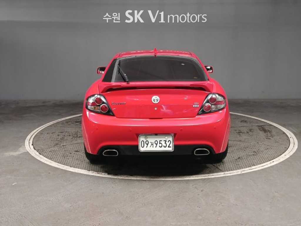 HYUNDAI Tuscani - Vista 5