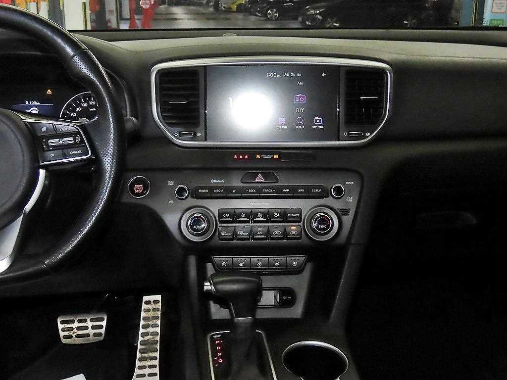 KIA Sportage - Vista 11