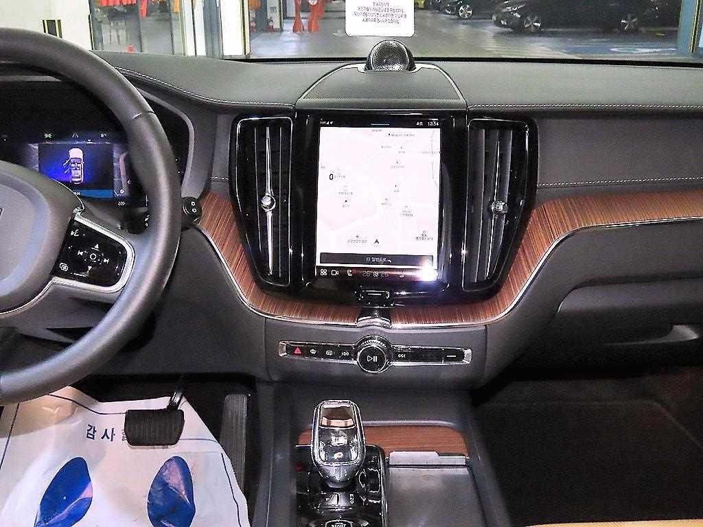 Volvo XC60 - Vista 11