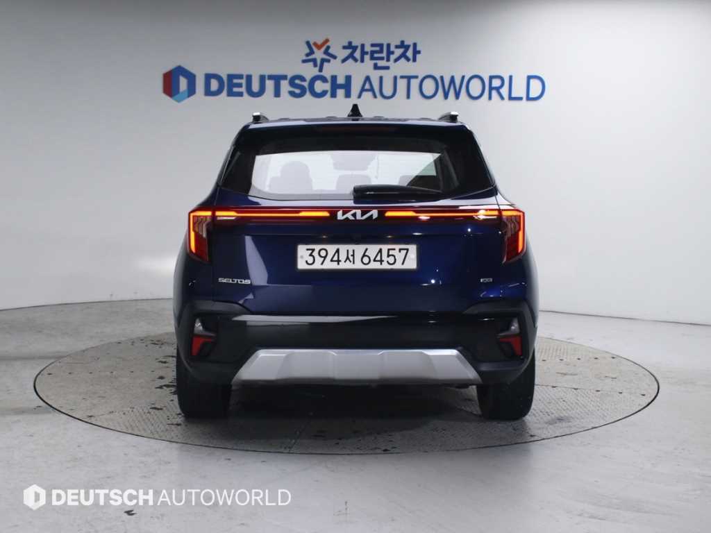 KIA Seltos - Vista 4