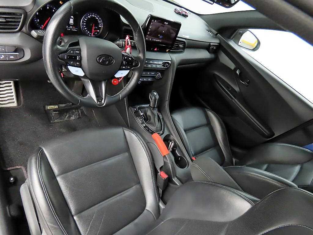HYUNDAI Veloster - Vista 7
