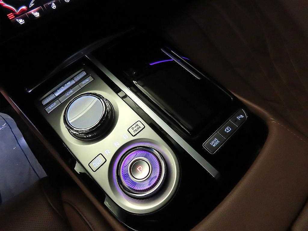 Genesis G80 - Vista 12